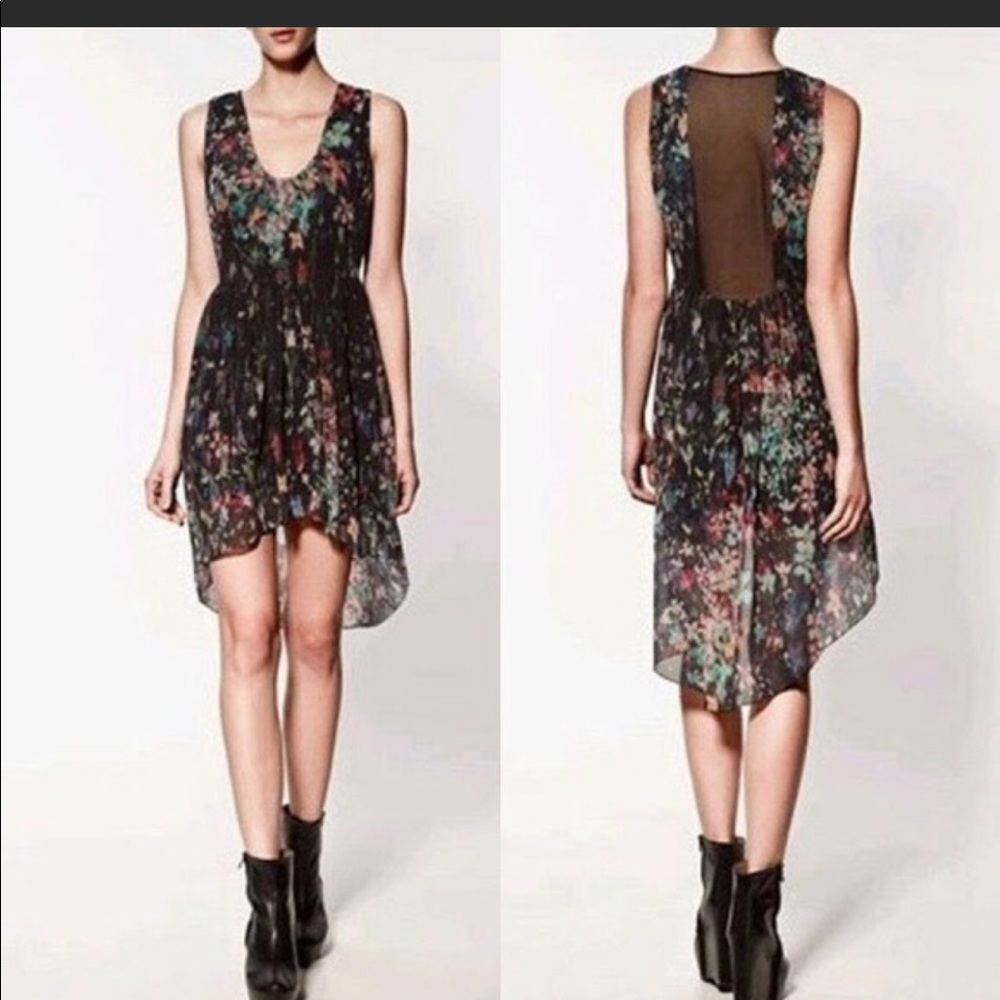 SALE🔥Zara Dark  floral Hi-Lo dress